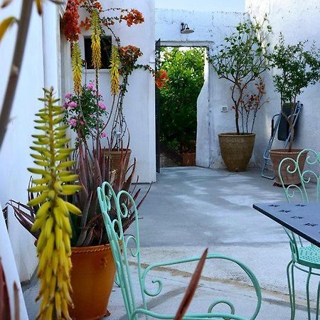 Il Giardino Bed and Breakfast Grottaglie Εξωτερικό φωτογραφία